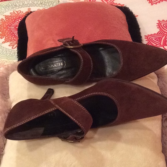 COACH Brown Suede Heels Made in Italy. - Picture 3 of 9